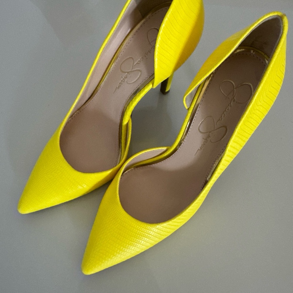 Jessica Simpson Bright Yellow Pointed Heels